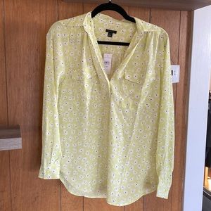 New Ann Taylor camp shirt- xxs light lime green